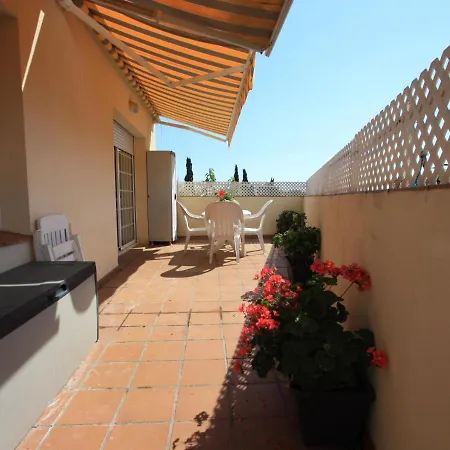 Cozy, Sunny Flat 600m From Beach, 20 Mins To Bcn *